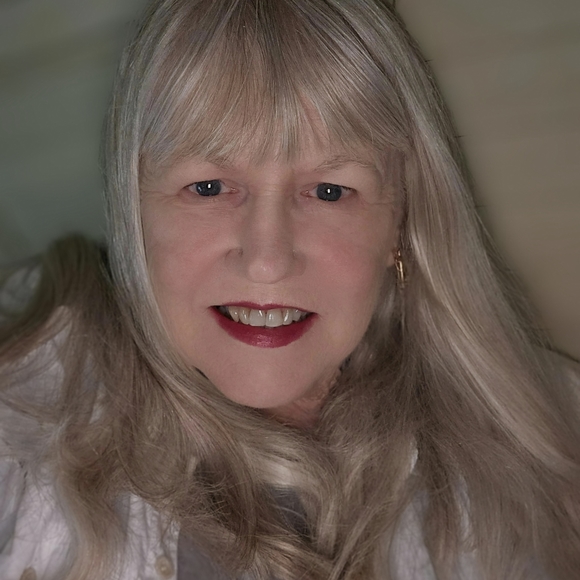 Meet your Posher, Barbara - Picture 2 of 5